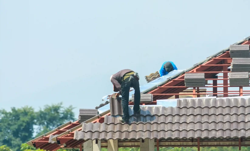 How Roof Financing Improves Cash Flow for Contractors 