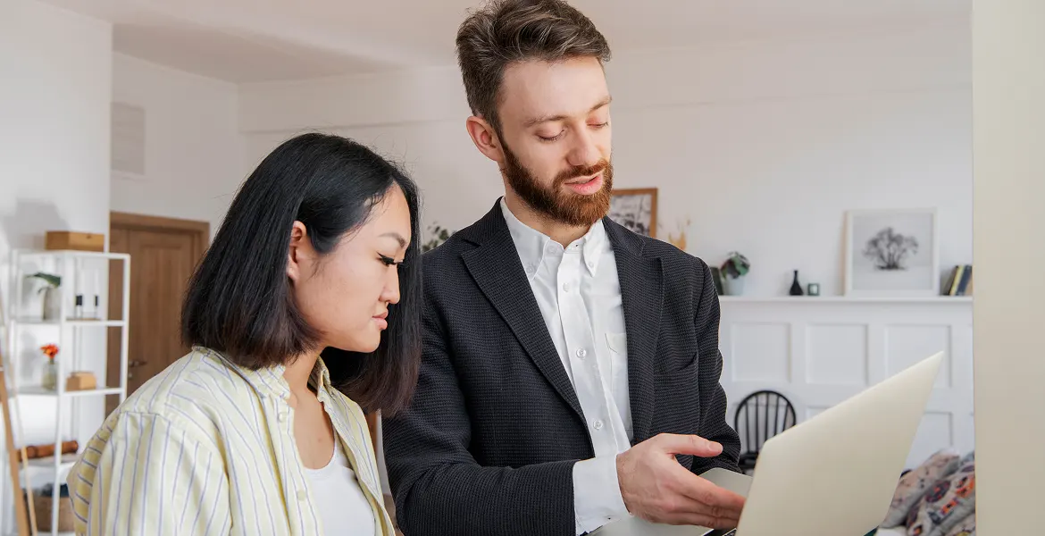 Financing a New Roof vs. Roof Repairs​ Image